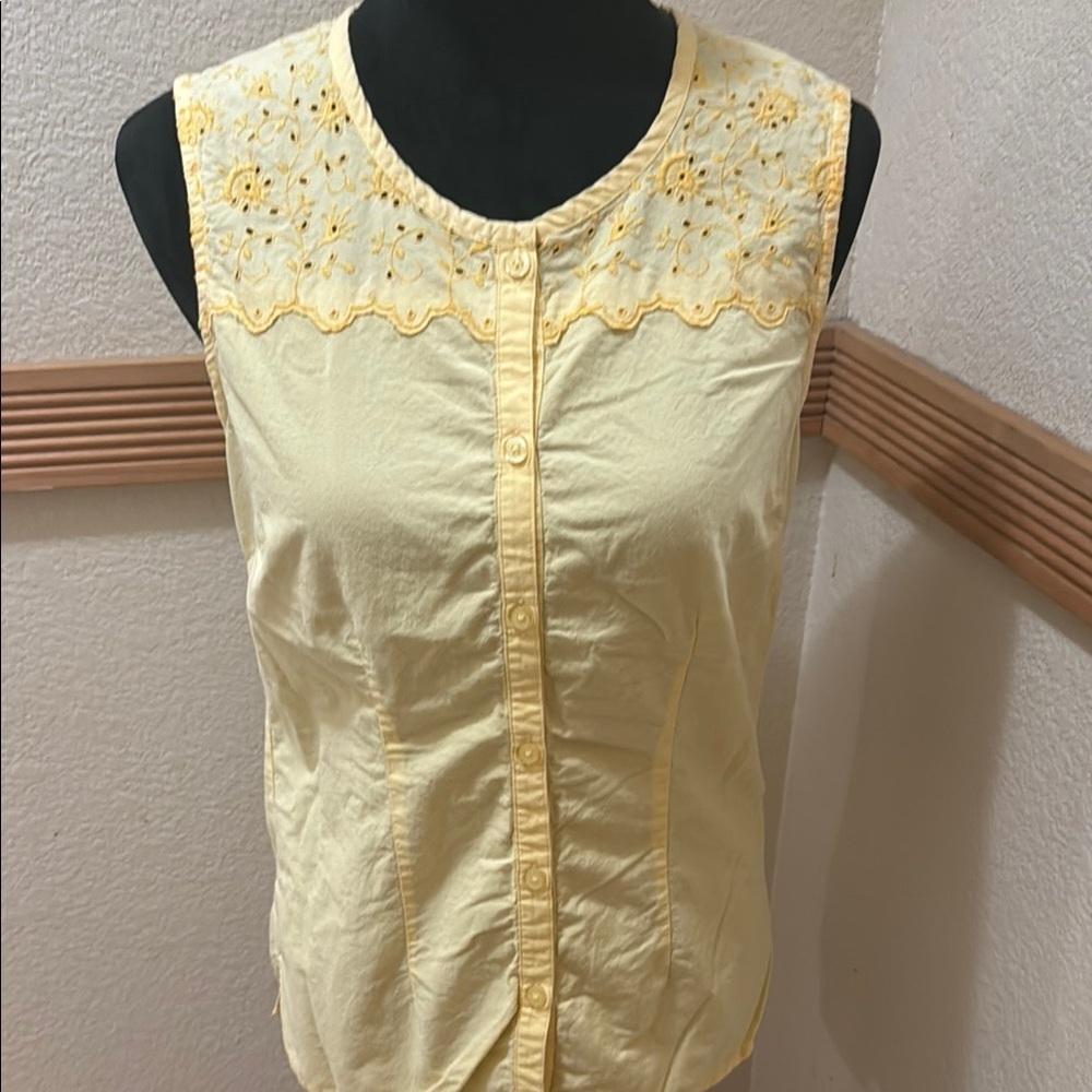 Basic Edition Size S Yellow Eyelet Sleeveless Top!!